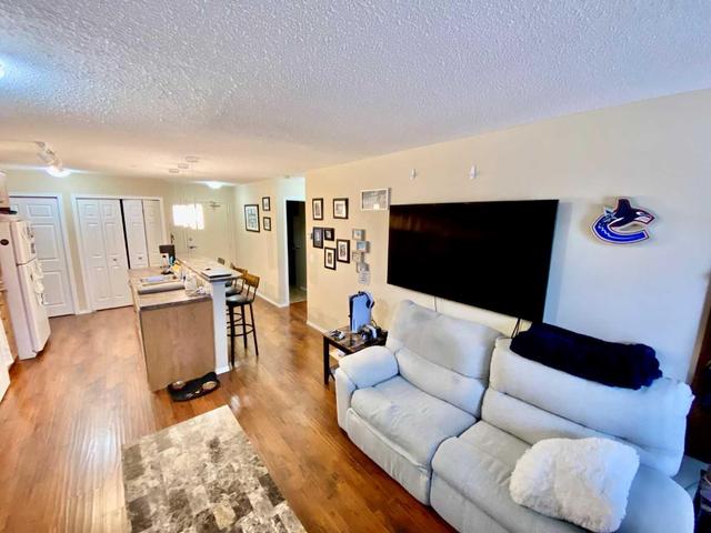 2324 - 700 Willowbrook Road Nw, Condo with 2 bedrooms, 2 bathrooms and 2 parking in Airdrie AB | Image 15