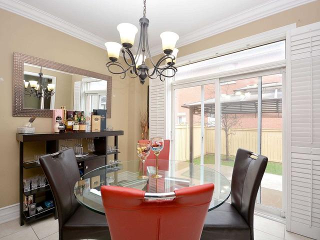 112 Stoneylake Ave, House detached with 3 bedrooms, 4 bathrooms and 6 parking in Brampton ON | Image 11