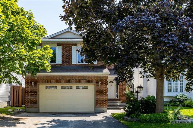 94 Peacock Crescent, House detached with 4 bedrooms, 4 bathrooms and 4 parking in Ottawa ON | Image 1