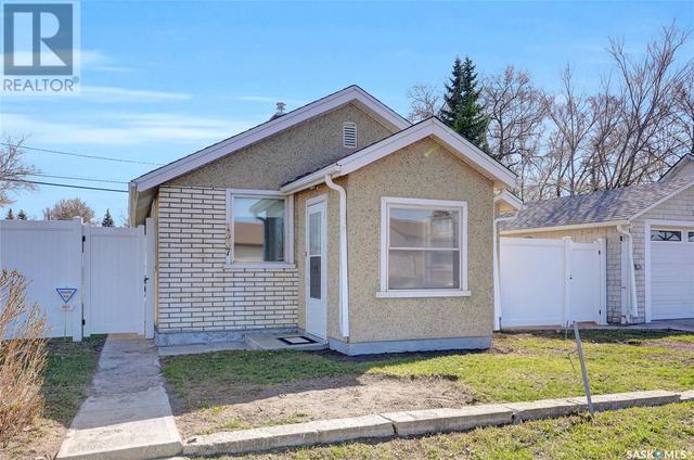 1337 Coteau Street W, House detached with 1 bedrooms, 1 bathrooms and null parking in Moose Jaw SK | Image 36