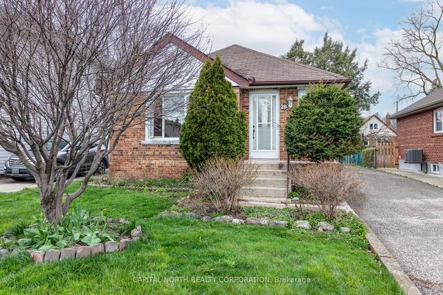 20 Monarchdale Ave, House detached with 2 bedrooms, 2 bathrooms and 3 parking in Toronto ON | Image 12