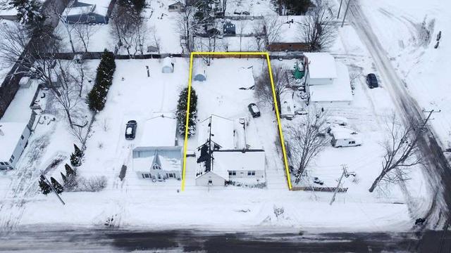 231 Phillip St E, House detached with 2 bedrooms, 1 bathrooms and 3 parking in Gravenhurst ON | Image 29