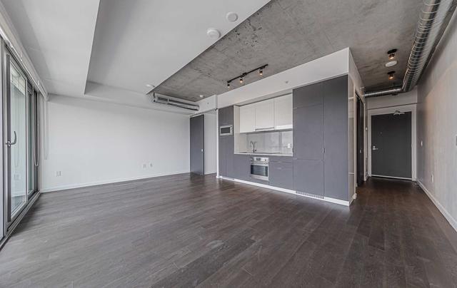 2704 - 170 Bayview Ave, Condo with 1 bedrooms, 1 bathrooms and 1 parking in Toronto ON | Image 6