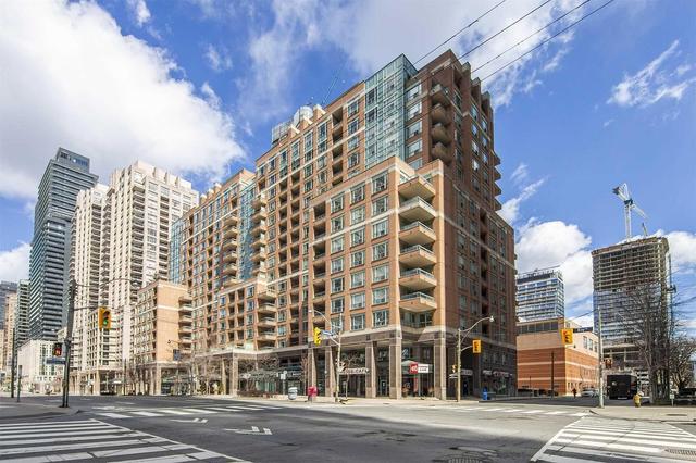 1508 - 889 Bay St, Condo with 2 bedrooms, 2 bathrooms and 1 parking in Toronto ON | Image 2