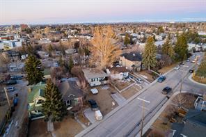 43 34 Avenue Sw, House detached with 2 bedrooms, 1 bathrooms and 3 parking in Calgary AB | Image 43