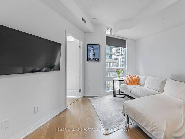 b313 - 60 Annie Craig Dr, Condo with 1 bedrooms, 1 bathrooms and 1 parking in Toronto ON | Image 8