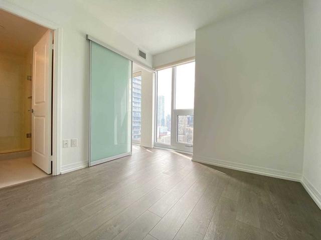 3510 - 251 Jarvis St, Condo with 2 bedrooms, 2 bathrooms and 0 parking in Toronto ON | Image 8