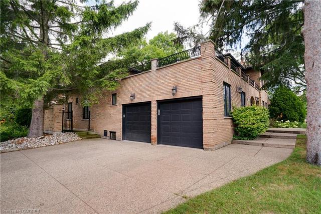 3223 Shoreline Drive, House detached with 4 bedrooms, 3 bathrooms and 4 parking in Oakville ON | Image 5