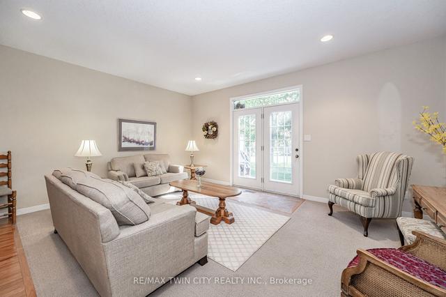 2 - 460 Waterloo St, Townhouse with 3 bedrooms, 3 bathrooms and 2 parking in Wilmot ON | Image 8
