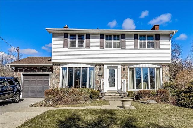 5381 Bird Cage Walk, House detached with 4 bedrooms, 2 bathrooms and 3 parking in Burlington ON | Image 1