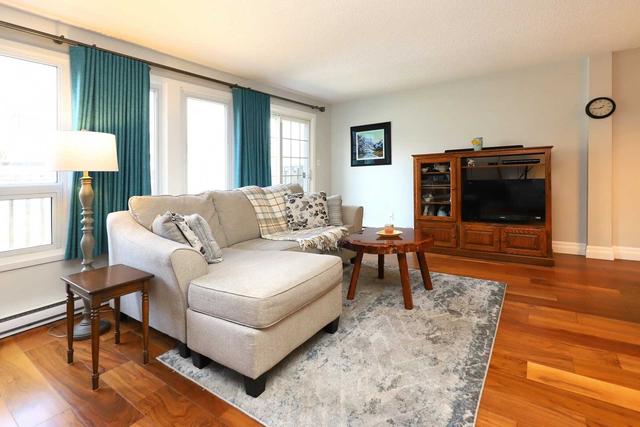 126 - 2050 Upper Middle Rd, Townhouse with 3 bedrooms, 2 bathrooms and 2 parking in Burlington ON | Image 5