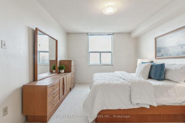 1605 - 966 Inverhouse Dr, Condo with 3 bedrooms, 2 bathrooms and 1 parking in Mississauga ON | Image 14