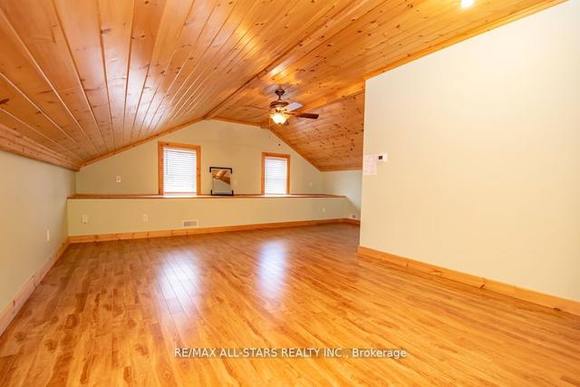203 County Rd 28 Rd, House detached with 4 bedrooms, 3 bathrooms and 4 parking in Otonabee South Monaghan ON | Image 25