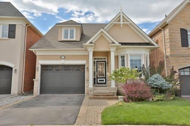 3207 Stocksbridge Ave, House detached with 3 bedrooms, 3 bathrooms and 2 parking in Oakville ON | Image 1