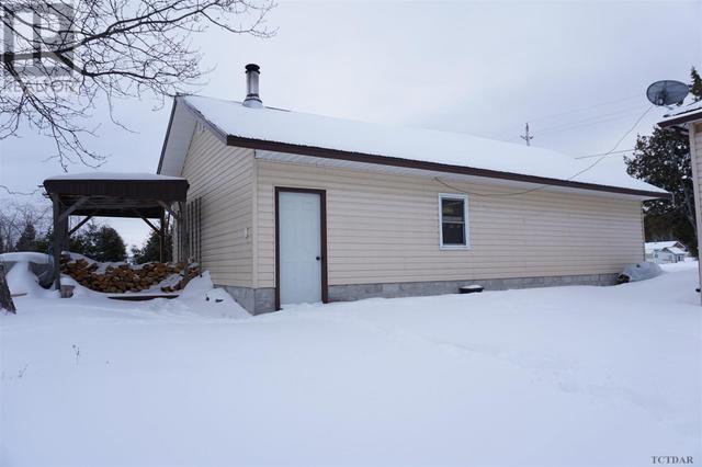 17 Third St E, House detached with 3 bedrooms, 2 bathrooms and null parking in James ON | Image 46