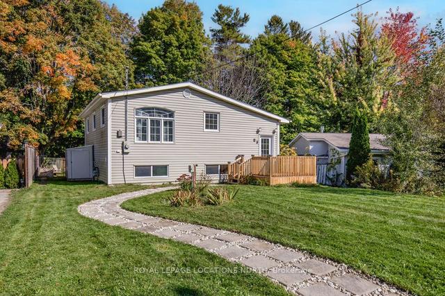 53 Lakeshore Rd W, House detached with 2 bedrooms, 2 bathrooms and 4 parking in Oro Medonte ON | Image 1