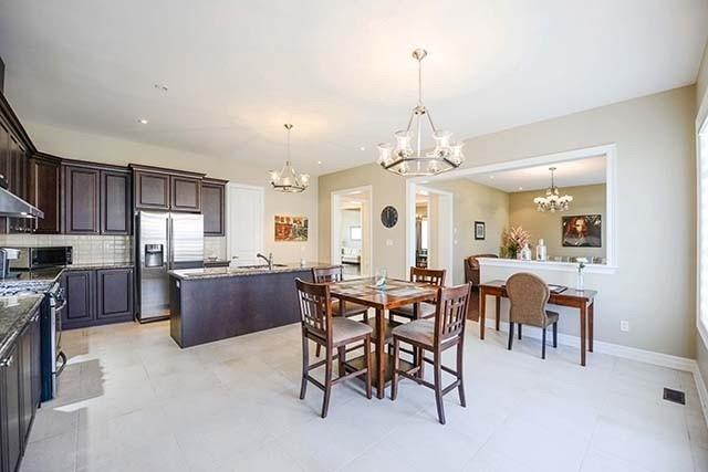 7 Calvados Cres, House detached with 5 bedrooms, 4 bathrooms and 9 parking in Brampton ON | Image 15