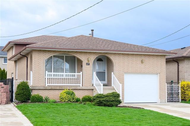 316 Eaglewood Drive, House detached with 3 bedrooms, 2 bathrooms and 2 parking in Hamilton ON | Image 3