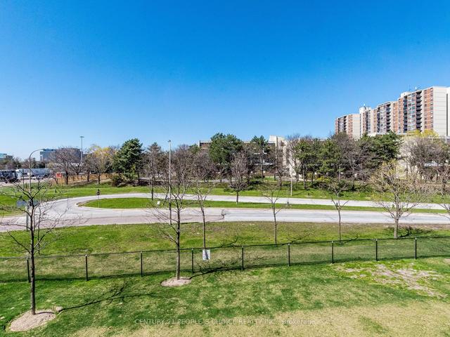 207 - 1 Valhalla Inn Rd, Condo with 1 bedrooms, 1 bathrooms and 1 parking in Toronto ON | Image 24