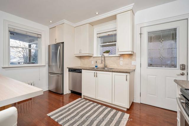 63 Guthrie Ave, House detached with 2 bedrooms, 2 bathrooms and 1 parking in Toronto ON | Image 34