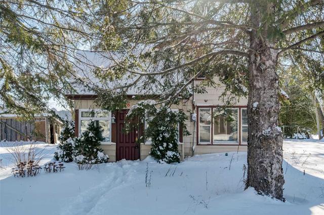 46 Mary St W, House detached with 2 bedrooms, 1 bathrooms and 4 parking in Kawartha Lakes ON | Image 12