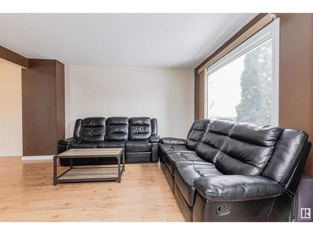 15203 54 St Nw, House attached with 3 bedrooms, 1 bathrooms and null parking in Edmonton AB | Image 11
