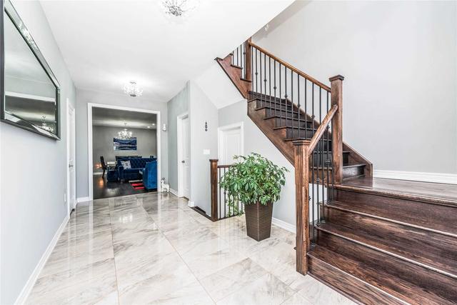 9 Grendon Cres, House detached with 5 bedrooms, 6 bathrooms and 6 parking in Brampton ON | Image 34