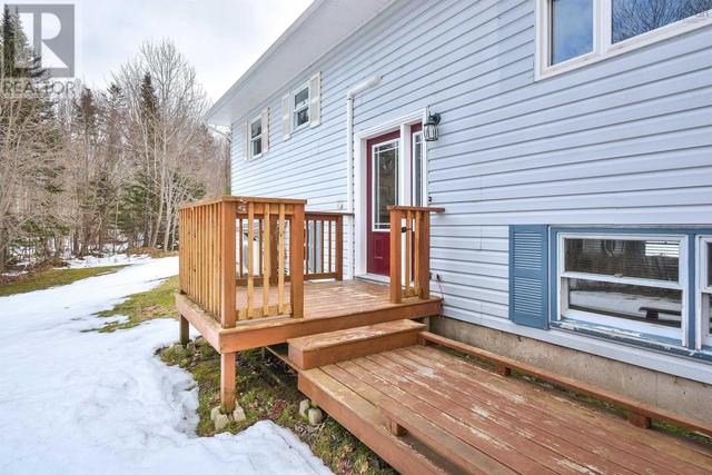1220 West Side Baddeck Road, House detached with 5 bedrooms, 1 bathrooms and null parking in Victoria, Subd. B NS | Image 7