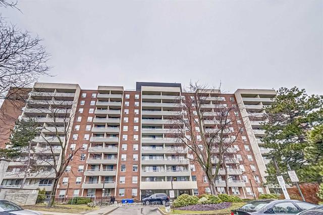 1113 - 9 Four Winds Dr, Condo with 2 bedrooms, 1 bathrooms and 1 parking in Toronto ON | Image 1