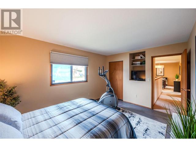 820 Bartlett Avenue, House detached with 4 bedrooms, 2 bathrooms and 4 parking in Oliver BC | Image 40