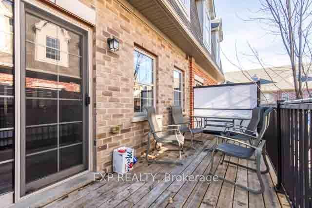 20 John Russell Lane W, House attached with 3 bedrooms, 4 bathrooms and 2 parking in Kitchener ON | Image 4
