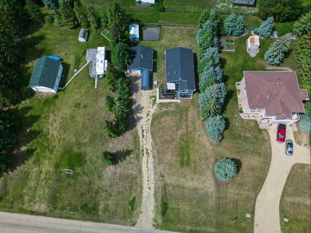 36 Lakeview Drive, House detached with 3 bedrooms, 2 bathrooms and 4 parking in Ponoka County AB | Image 31