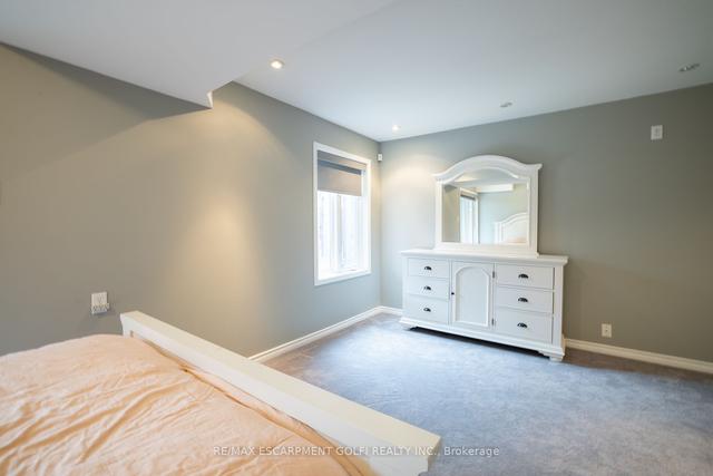 37 - 6 Atessa Dr, Townhouse with 3 bedrooms, 4 bathrooms and 2 parking in Hamilton ON | Image 27