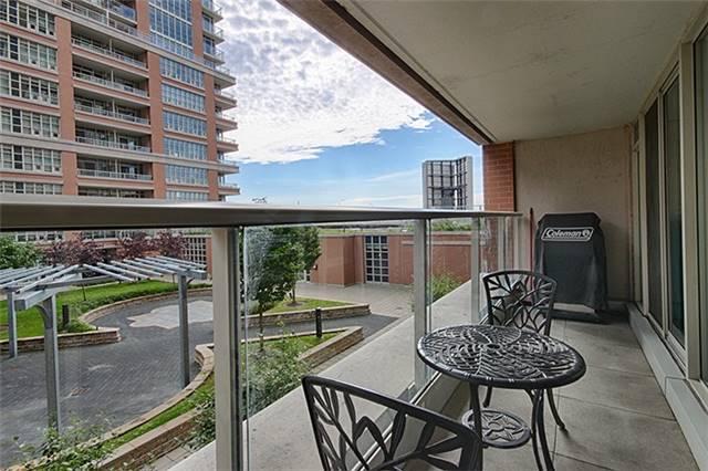 421 - 75 East Liberty St, Condo with 2 bedrooms, 2 bathrooms and 2 parking in Toronto ON | Image 5
