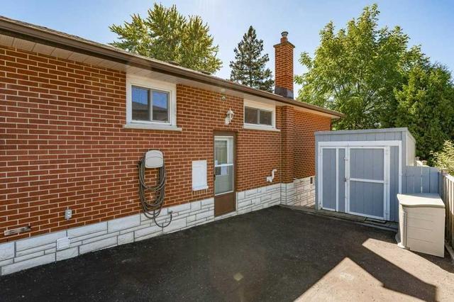 390 Elizabeth St, House detached with 4 bedrooms, 2 bathrooms and 5 parking in Oshawa ON | Image 35