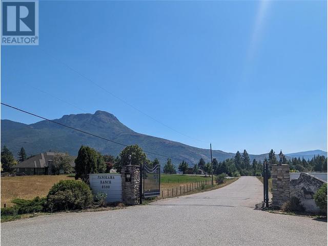 7 - 6500 15 Avenue Sw, House detached with 6 bedrooms, 4 bathrooms and 12 parking in Salmon Arm BC | Image 2