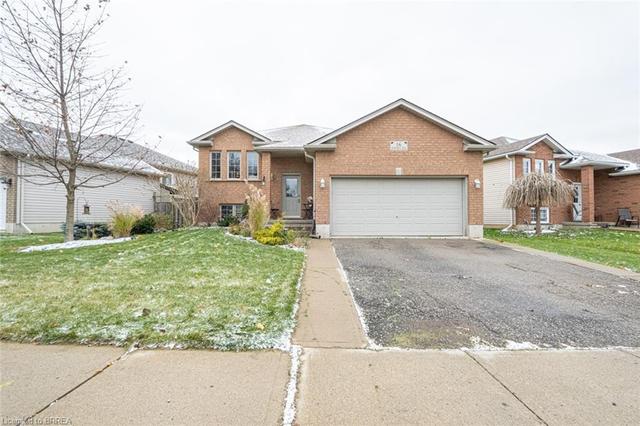 16 Dowden Avenue, House detached with 4 bedrooms, 2 bathrooms and 4 parking in Brantford ON | Image 1