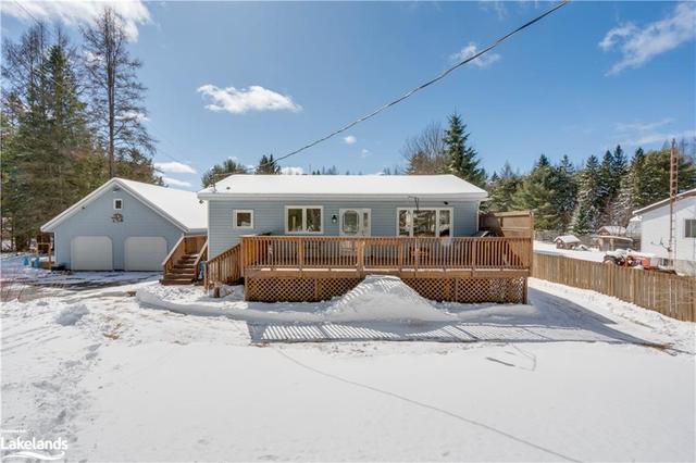1874 Hwy 592 N, House detached with 4 bedrooms, 1 bathrooms and 6 parking in Perry ON | Image 1