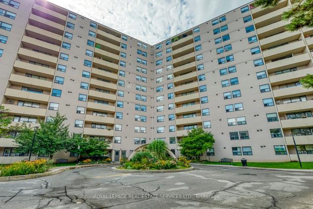 703 - 700 Dynes Rd, Condo with 2 bedrooms, 2 bathrooms and 2 parking in Burlington ON | Image 12