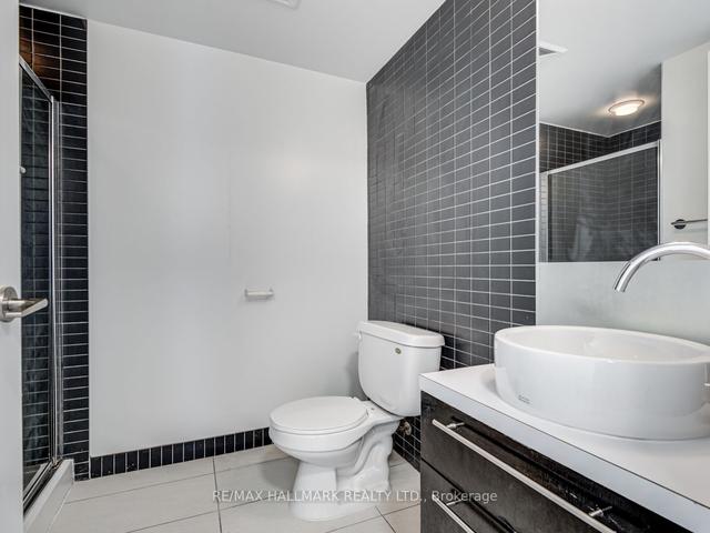 1104 - 25 Carlton St, Condo with 2 bedrooms, 2 bathrooms and 1 parking in Toronto ON | Image 17