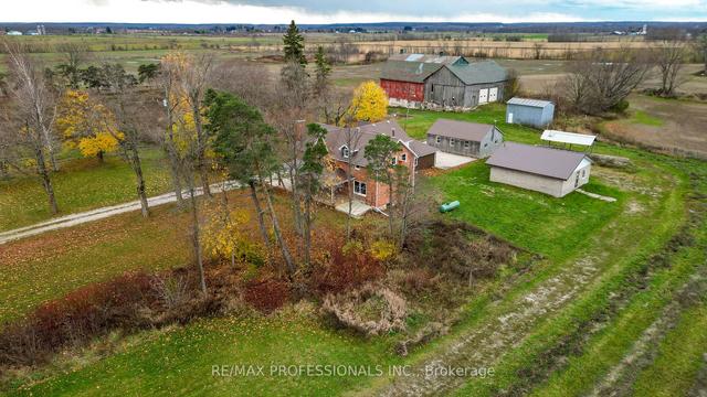 330160 Georgian Range Rd, House detached with 3 bedrooms, 3 bathrooms and 11 parking in Georgian Bluffs ON | Image 30