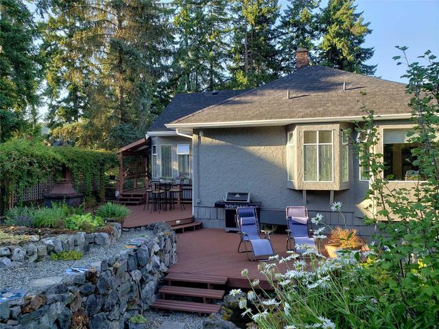 4595 Montrose St, House detached with 3 bedrooms, 2 bathrooms and 1 parking in Port Alberni BC | Image 2
