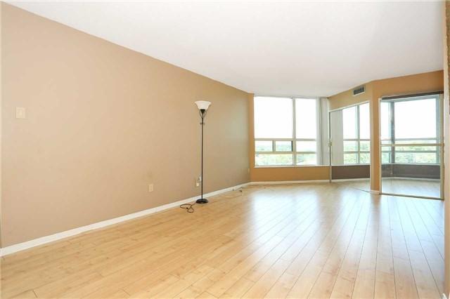 724 - 7805 Bayview Ave, Condo with 2 bedrooms, 2 bathrooms and 1 parking in Markham ON | Image 5