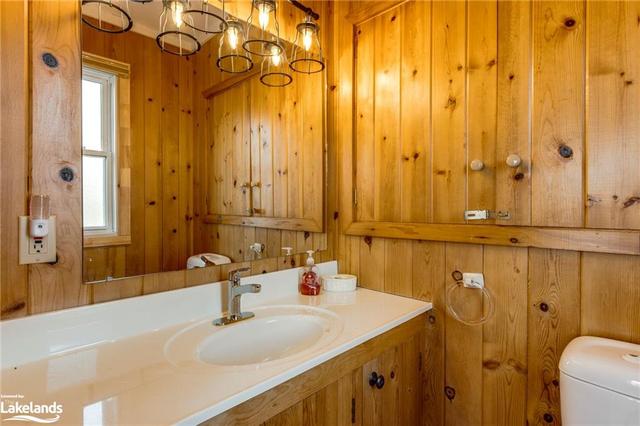 2 290 & 310 Island, House detached with 4 bedrooms, 1 bathrooms and null parking in Georgian Bay ON | Image 21