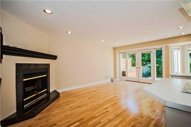 104 Melrose Ave, House detached with 4 bedrooms, 4 bathrooms and 2 parking in Toronto ON | Image 20