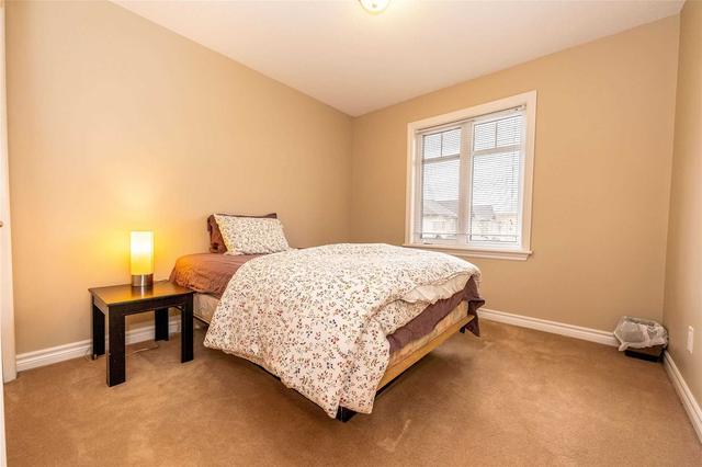 826 Fletcher Circ, House attached with 3 bedrooms, 3 bathrooms and 3 parking in Ottawa ON | Image 16