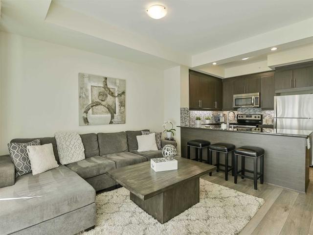 307 - 45 Yorkland Blvd, Condo with 1 bedrooms, 1 bathrooms and 1 parking in Brampton ON | Image 7