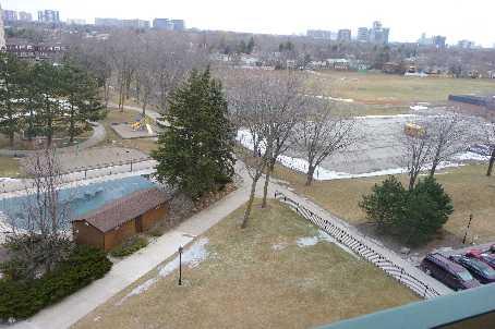 803 - 299 Mill Rd, Condo with 2 bedrooms, 2 bathrooms and 1 parking in Toronto ON | Image 9