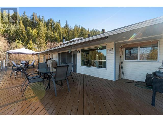39 - 2592 Alpen Paradies Road, House detached with 4 bedrooms, 3 bathrooms and 2 parking in Columbia Shuswap C BC | Image 22