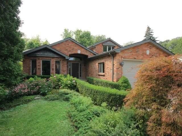 835 Old Tecumseh Rd, House detached with 3 bedrooms, 4 bathrooms and 12 parking in Lakeshore ON | Image 1